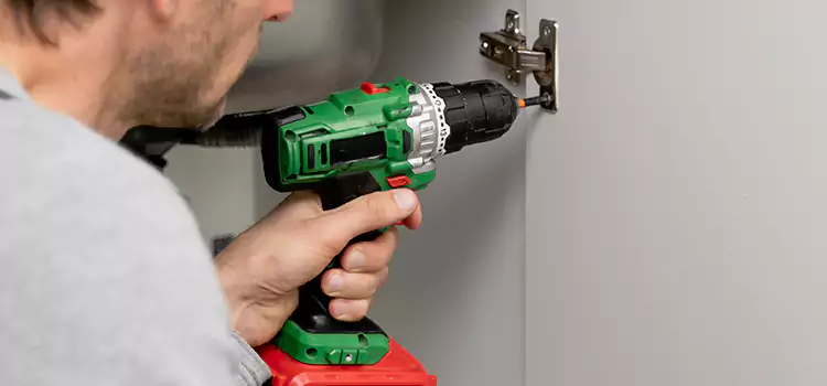 Commercial Door Hinge Repair Roswell